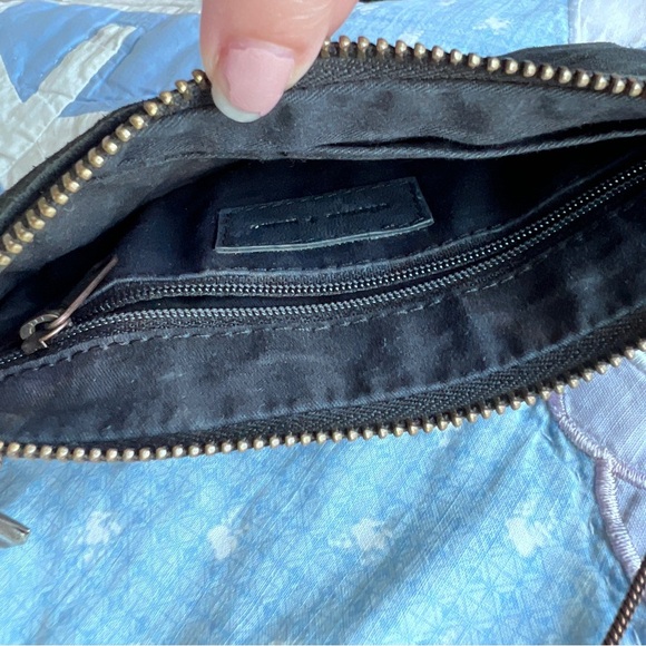 Silence & Noise Urban Outfitters Black Leather Suede Mini Crossbody Bag - Picture 11 of 14